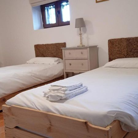 Los Cedros, Gran Chalet Con Piscina Y Apartamento En Navacerrada Exterior foto