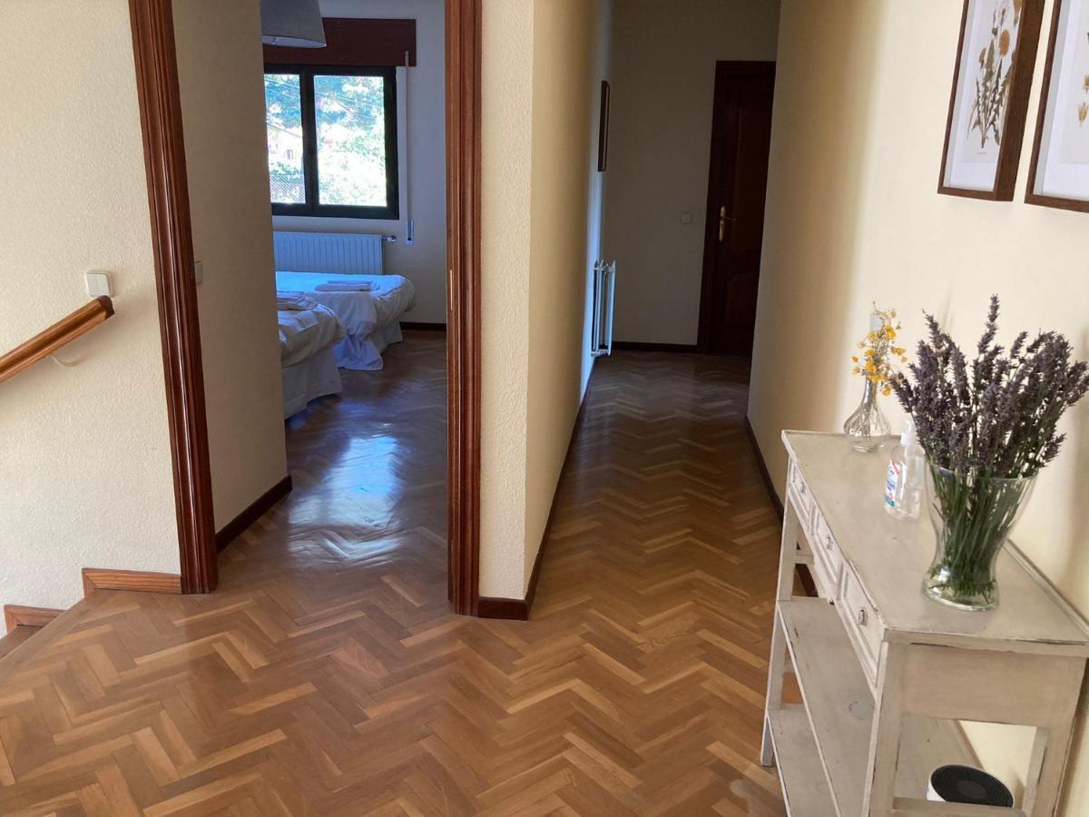 Los Cedros, Gran Chalet Con Piscina Y Apartamento En Navacerrada Exterior foto